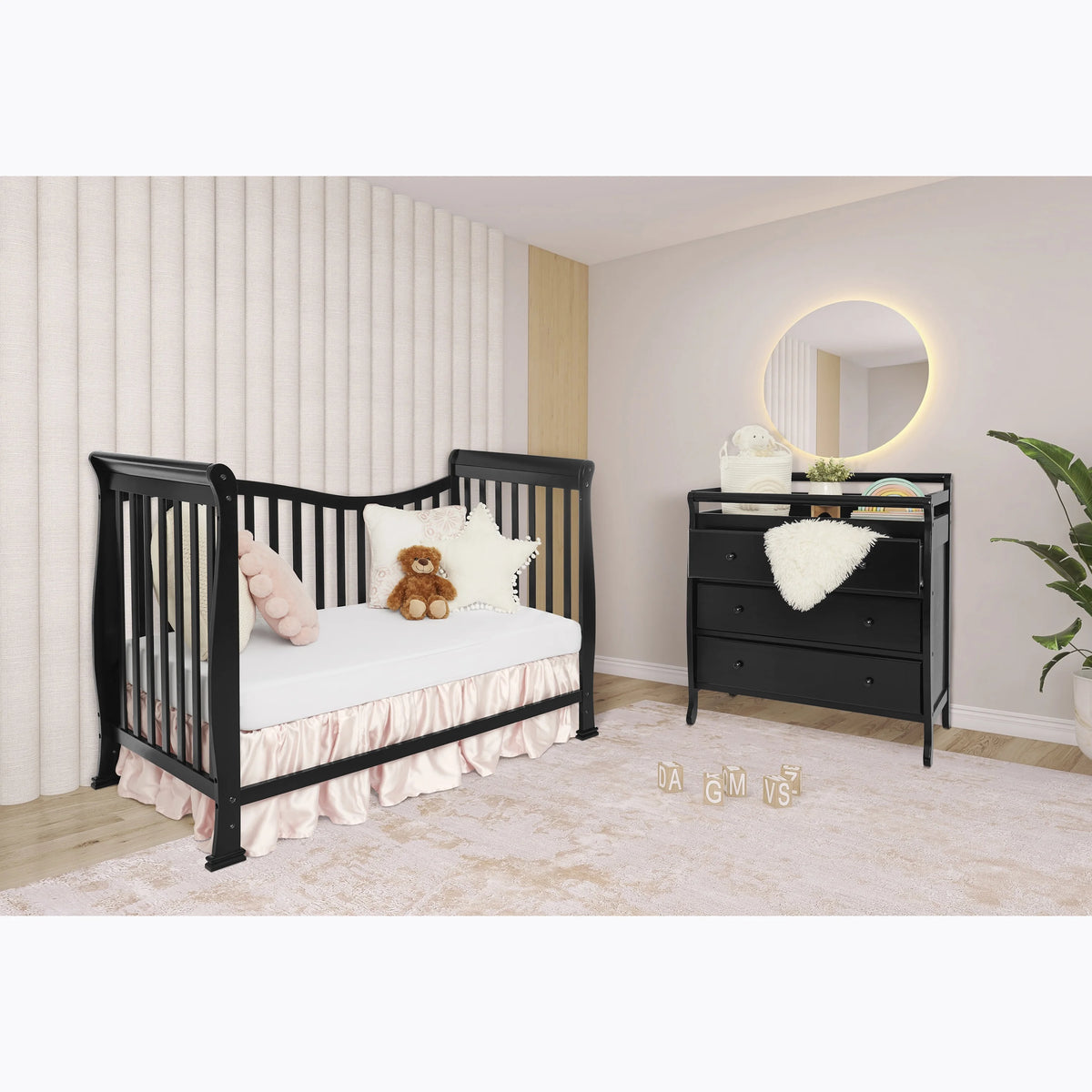 Black Convertible Crib R5547