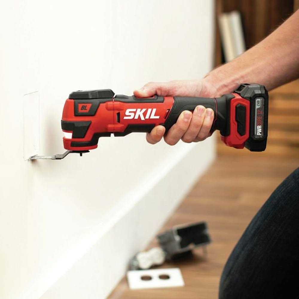 12V Brushless Cordless Oscillating Multi-Tool Kit M787246