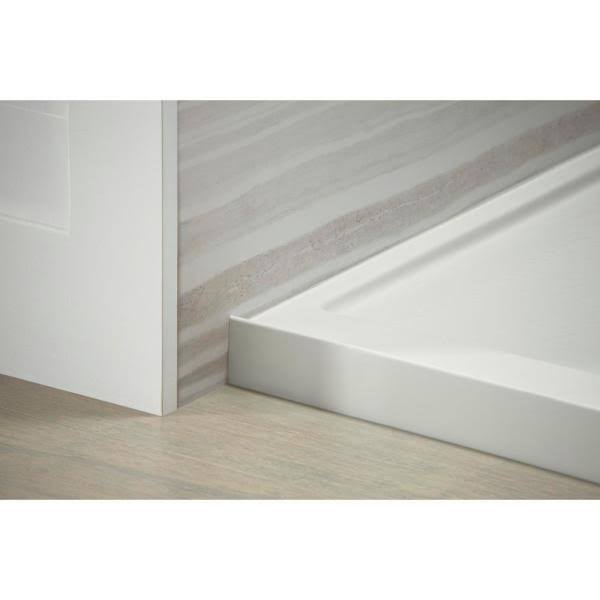 Single-Threshold Shower Base in White R46957
