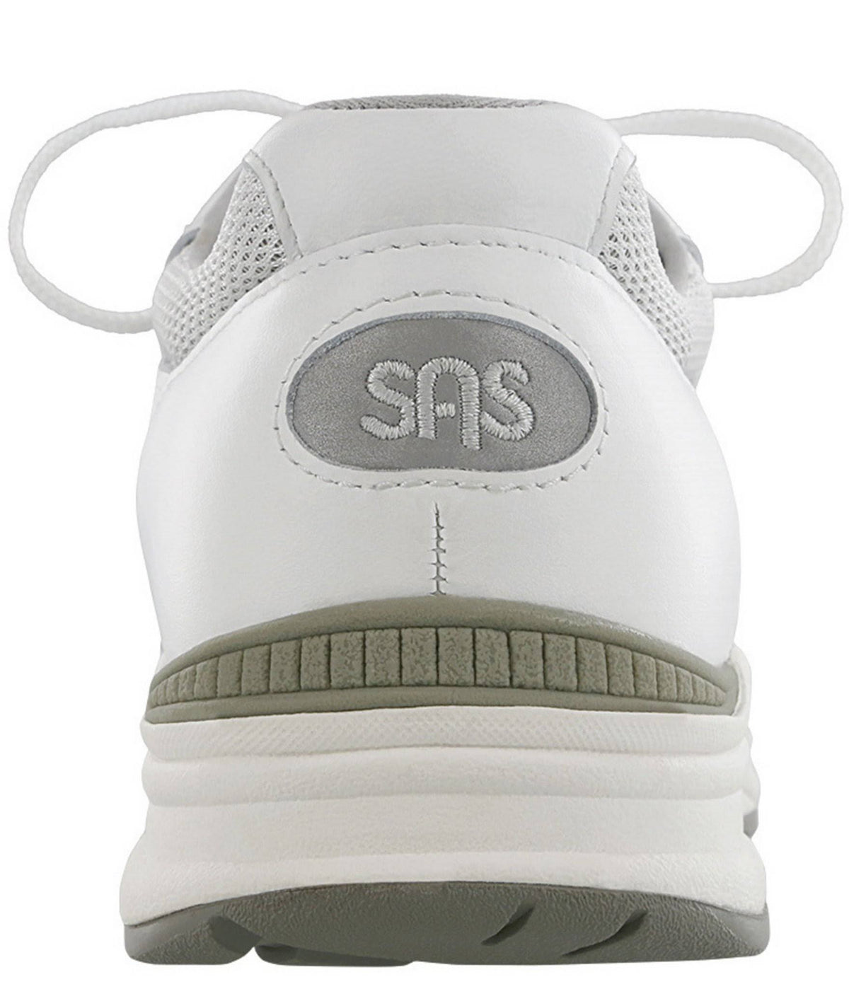 White 8.5 Narrow Mesh Shoes T7401