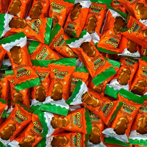2 Pound Milk Chocolate Peanut Butter Trees Y2989