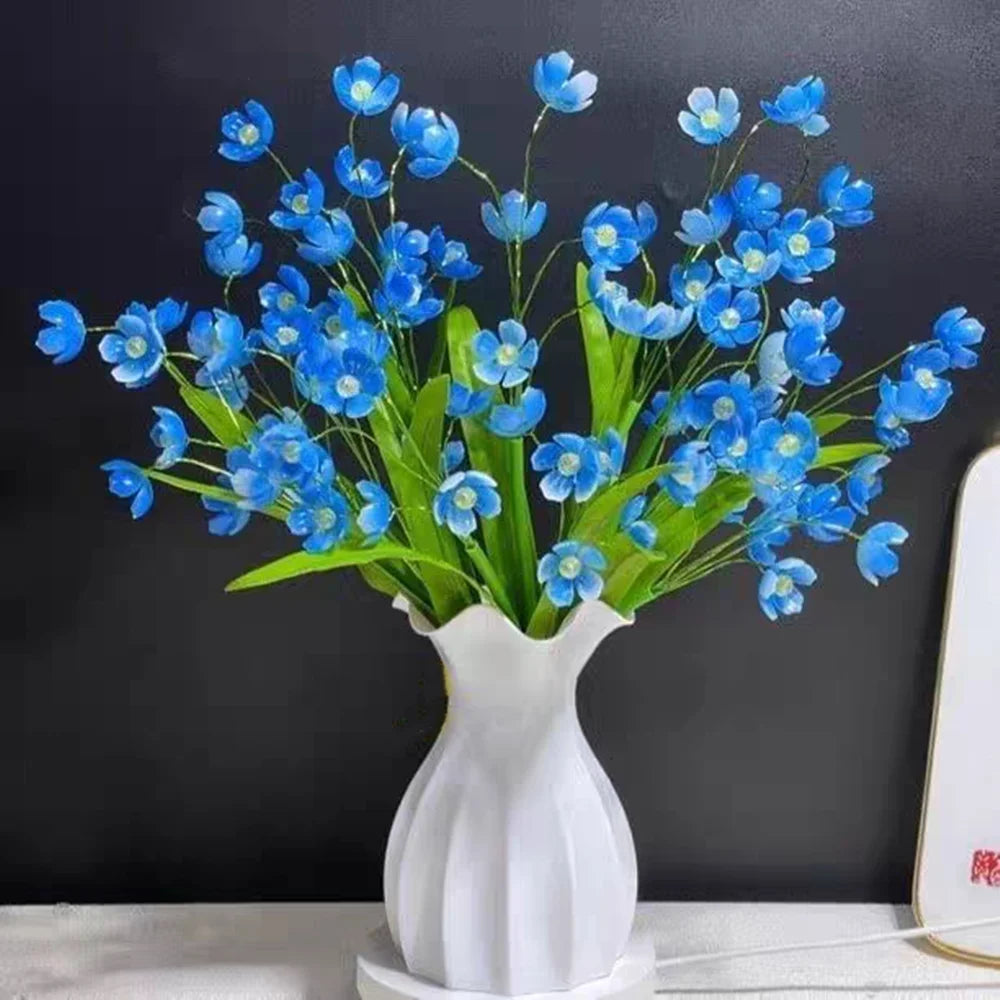 White vase B81083