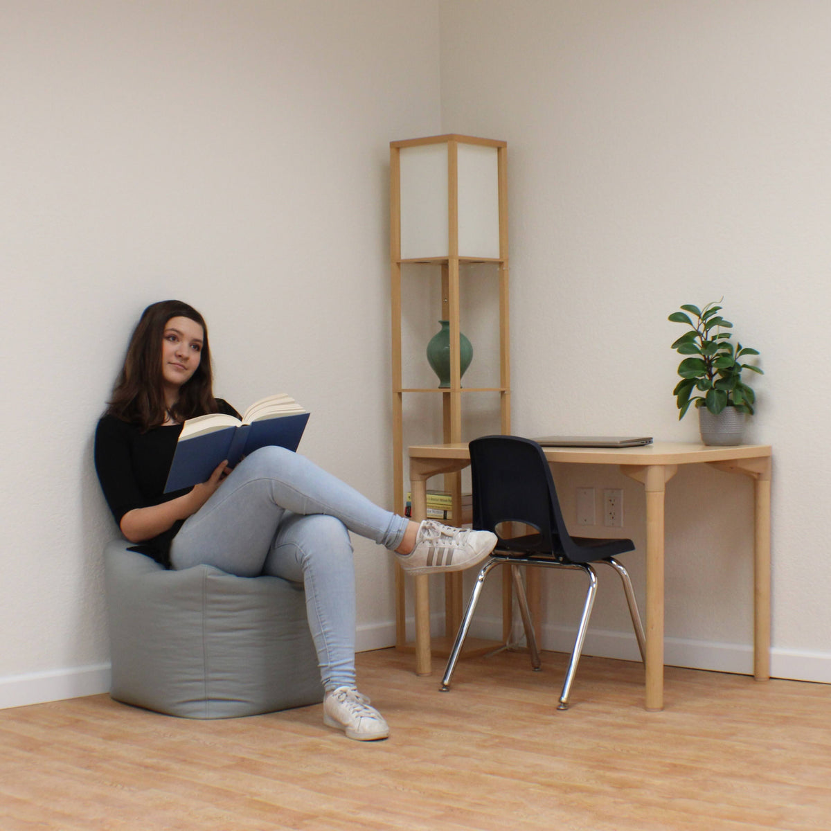 Raspberry Square Bean Bag Pouf Z618182