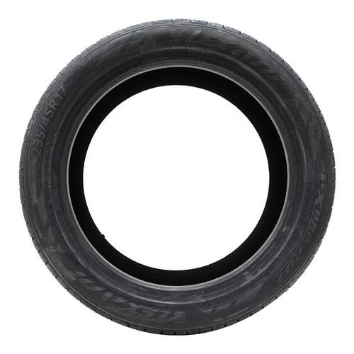 225/50R18 99W XL Passenger Tire C744214