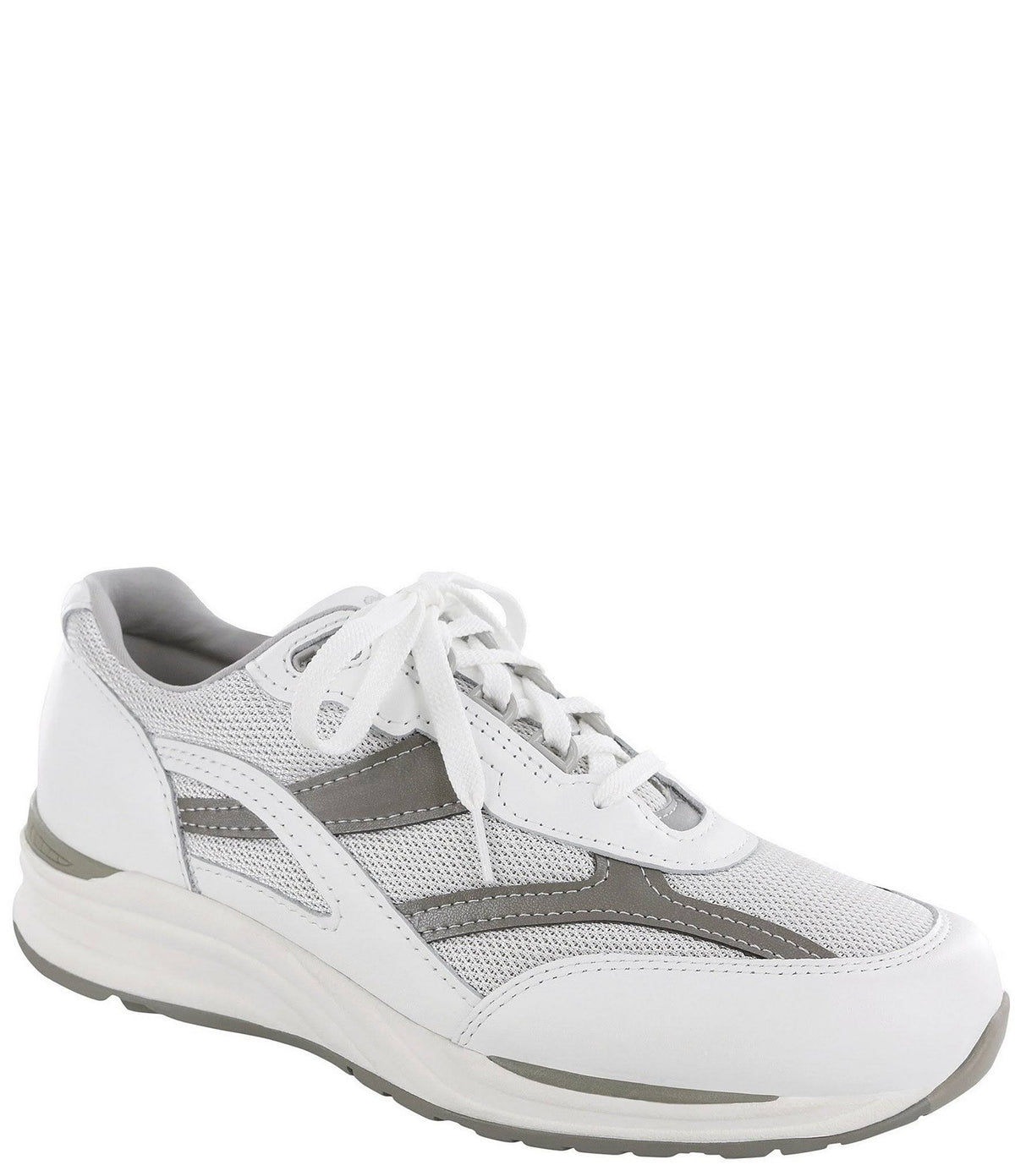 White 8.5 Narrow Mesh Shoes T7401