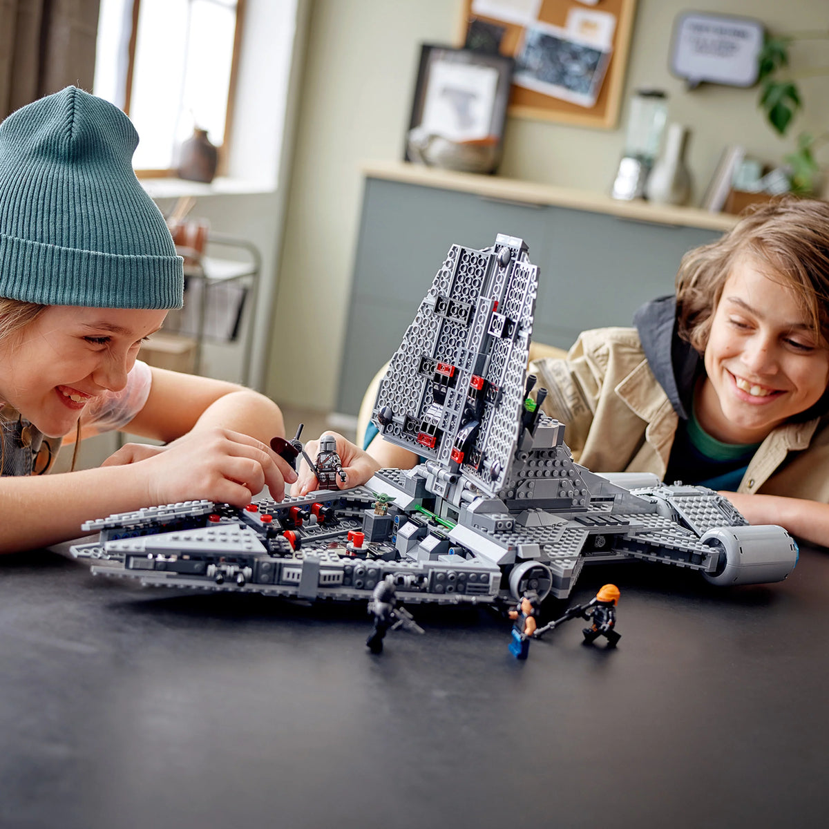 Building Toy 1,336 Pieces C4965