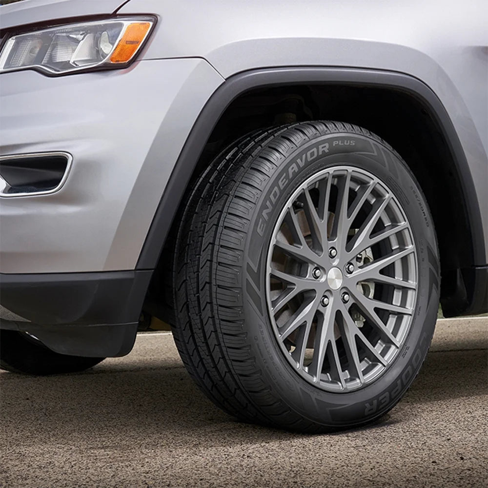 Set of 4 All Season Tires 215/55R18 95H L914